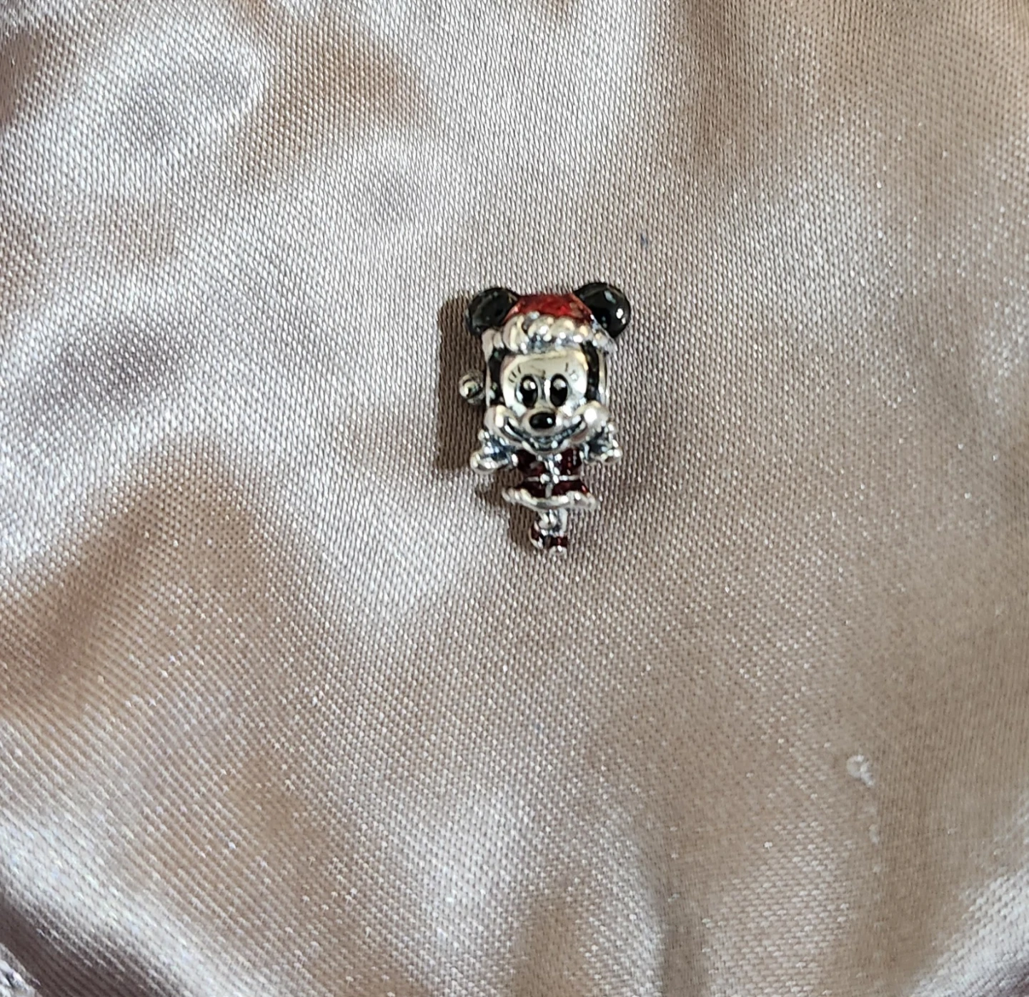 Disney Christmas Minnie Mouse Charm