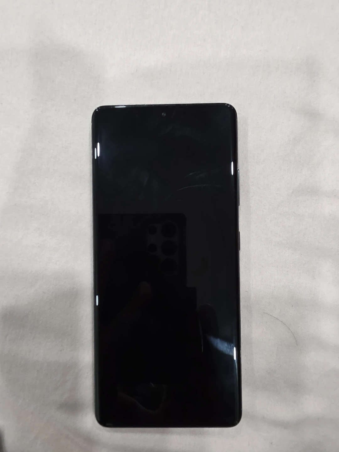 Samsung Galaxy S21 Ultra Black with Case
