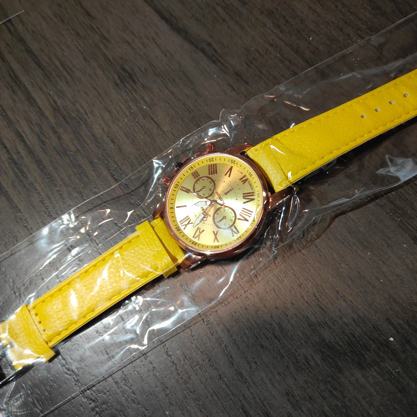 Yellow Fashion Watch - photo 2