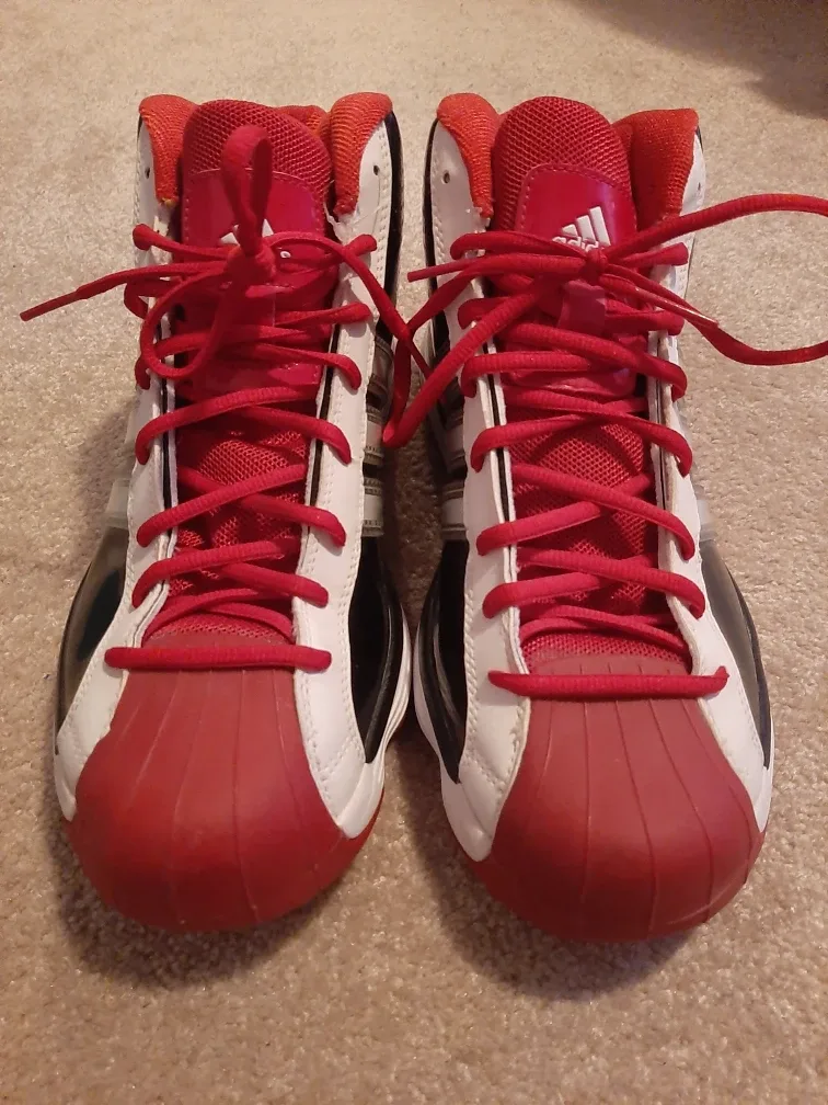 Both pairs --- 160$ ---BRAND NEW image indicator(3)