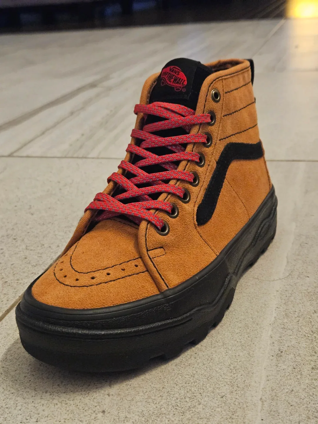 vans High top suede boots image indicator(3)