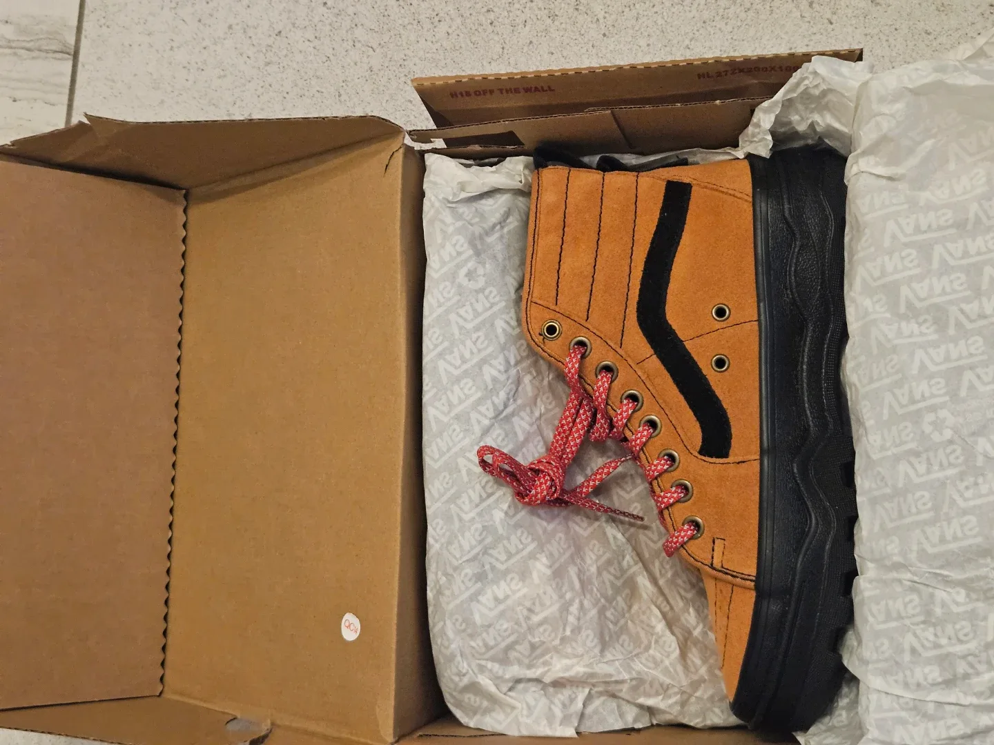 vans High top suede boots image indicator(6)