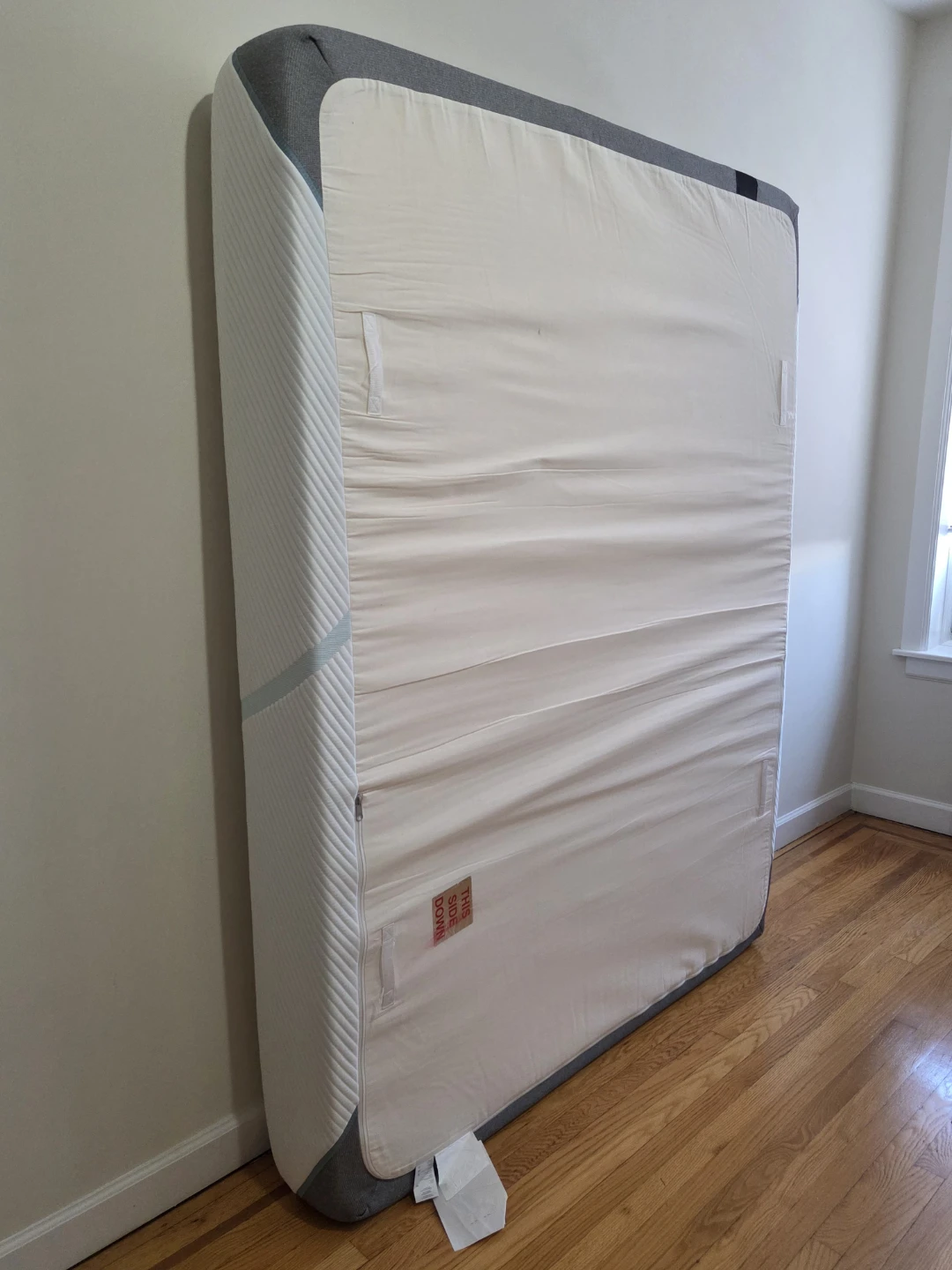 With delivery - Tempur-Pedic Adapt Medium mattress, Queen size. - photo 4