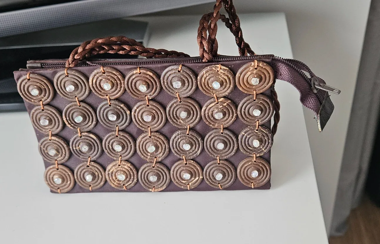 Brown Beaded Clutch Purse image indicator(3)