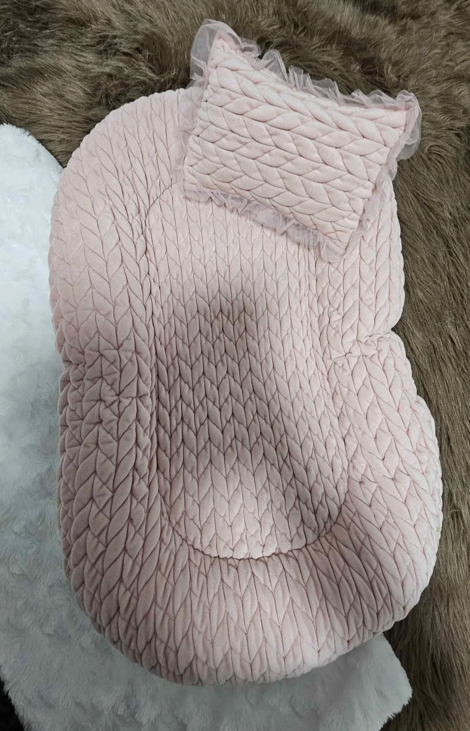 Pink Baby Nest with Pillow - photo 3