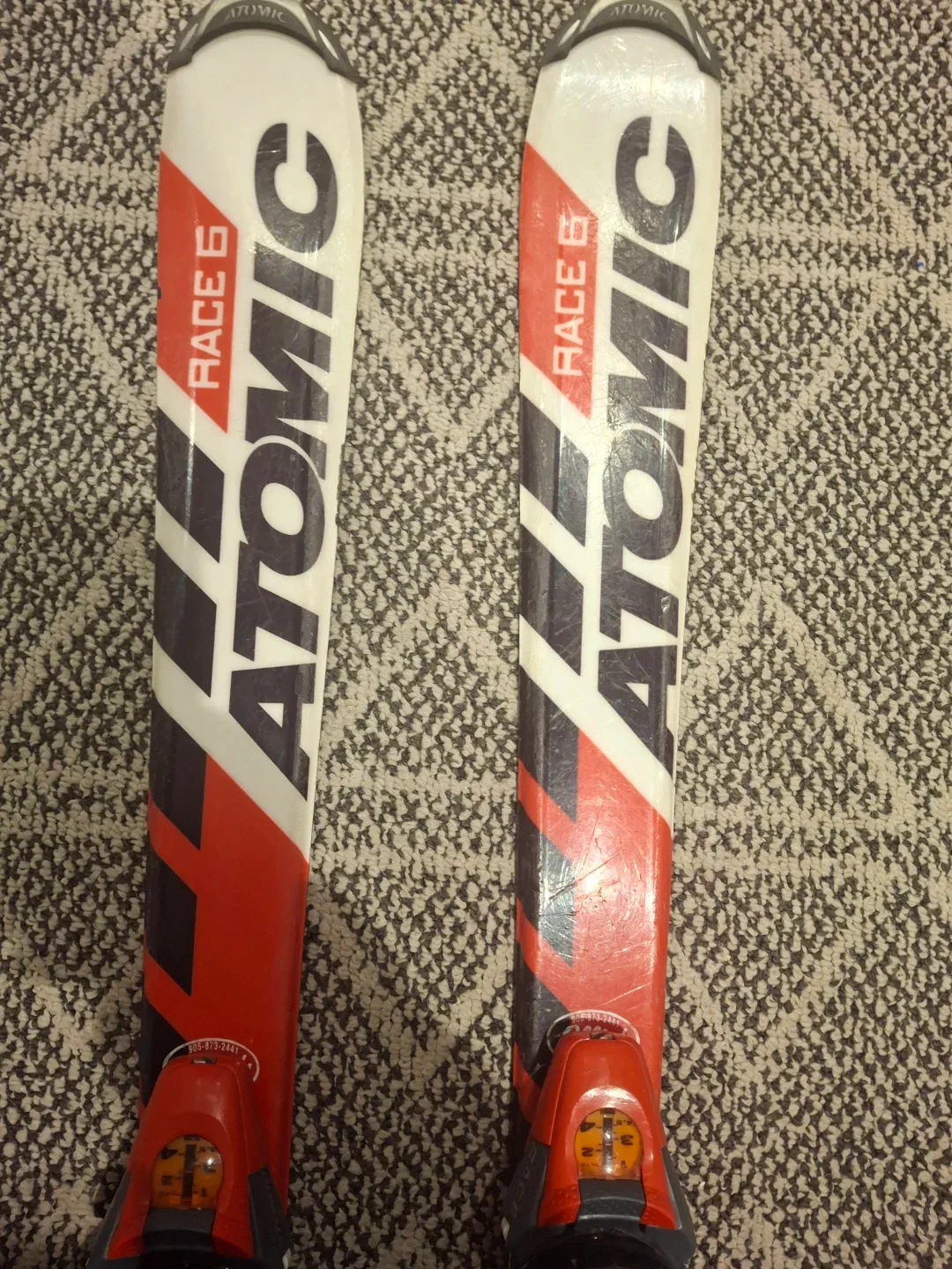 Atomic Race 6 Skis with Rossignol Boots - Size 255 image indicator(6)