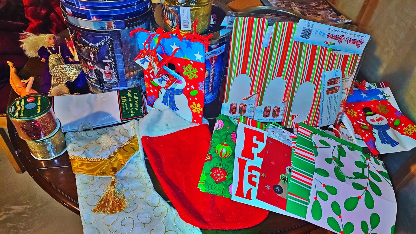 Christmas Gift Bags, Stockings, Ribbon & More