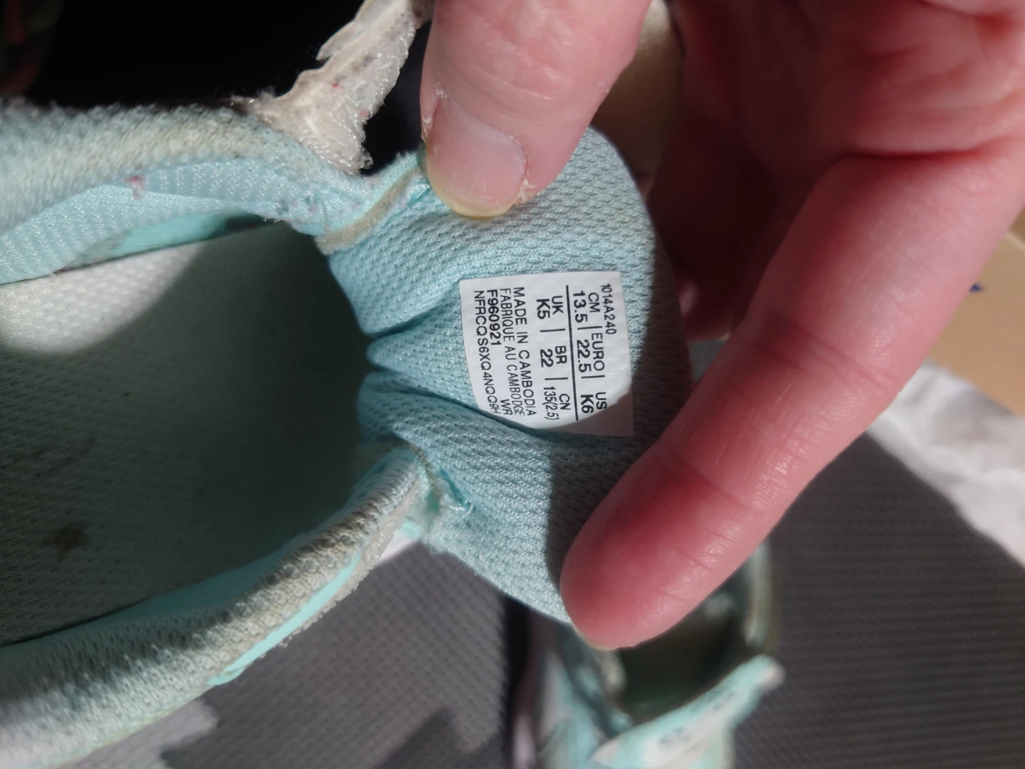 Asics Contend 7 TS School Yard Kids Shoes - Size K6 - photo 3