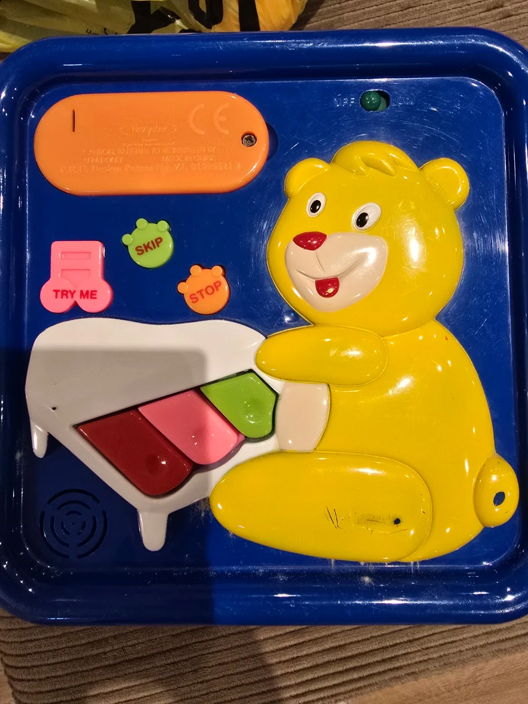 Playskool Explore 'N Grow Activity Cube image indicator(3)