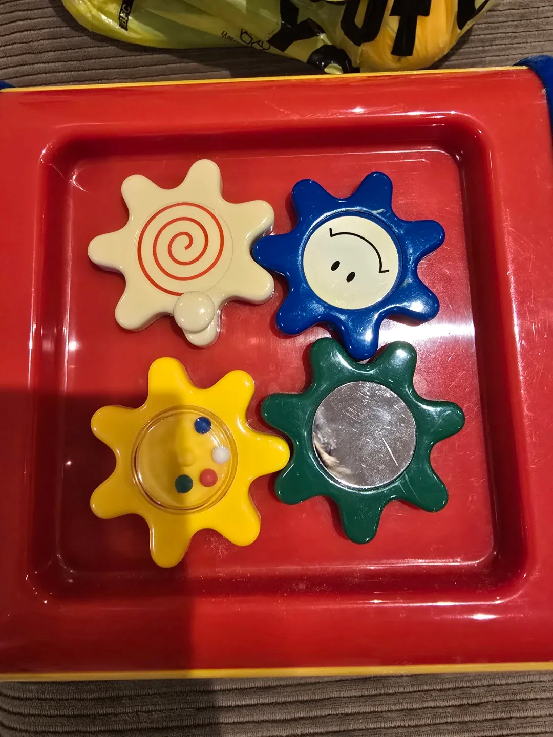 Playskool Explore 'N Grow Activity Cube image indicator(4)