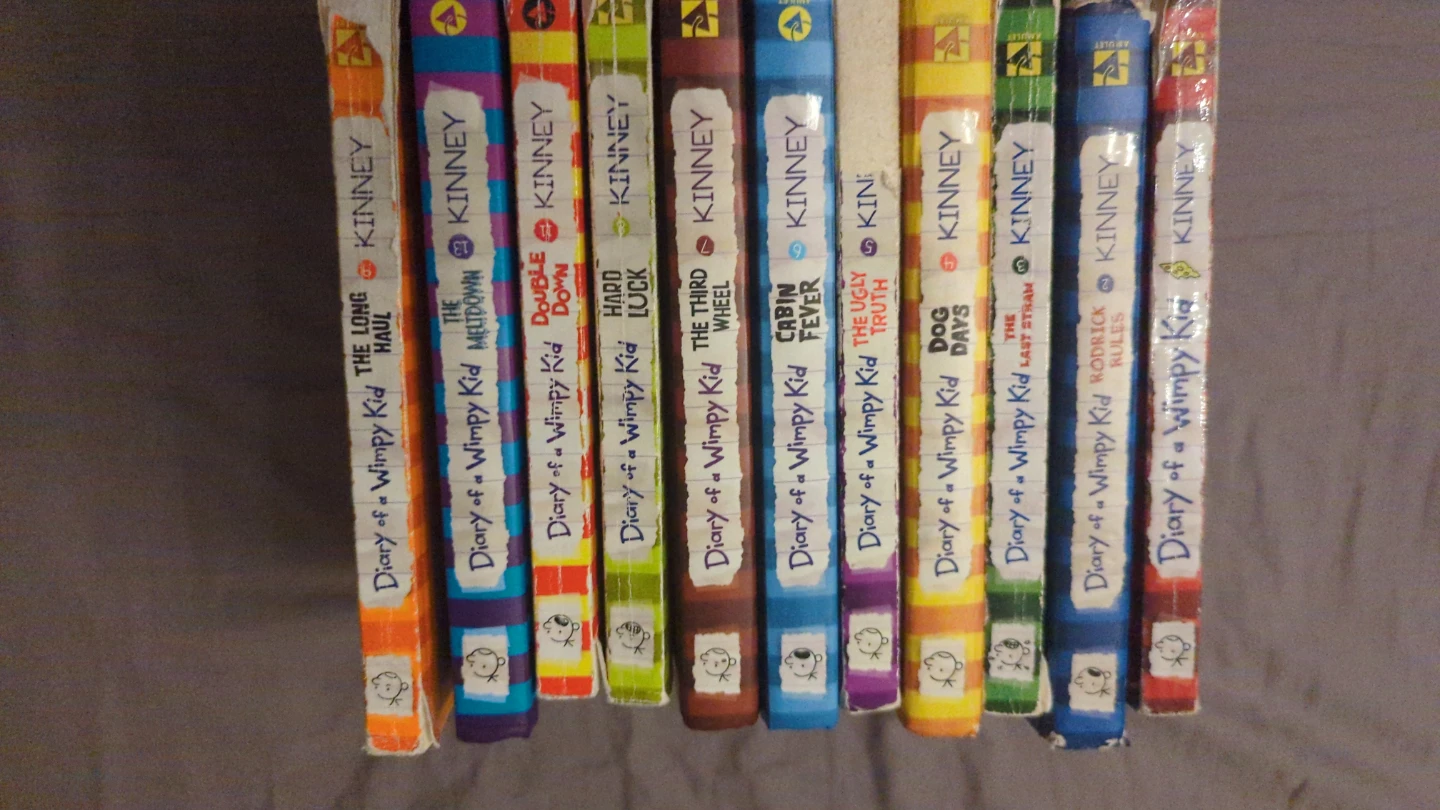 Diary of a Wimpy Kid Book Set