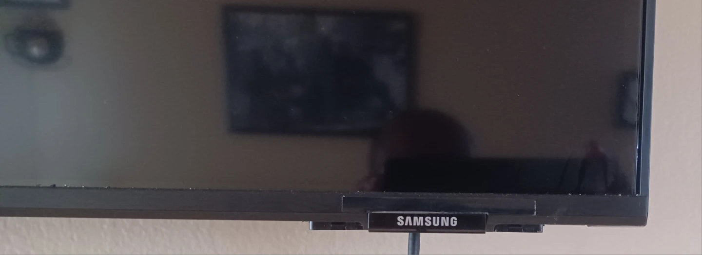43 inch Samsung Smart TV and Remote - photo 2