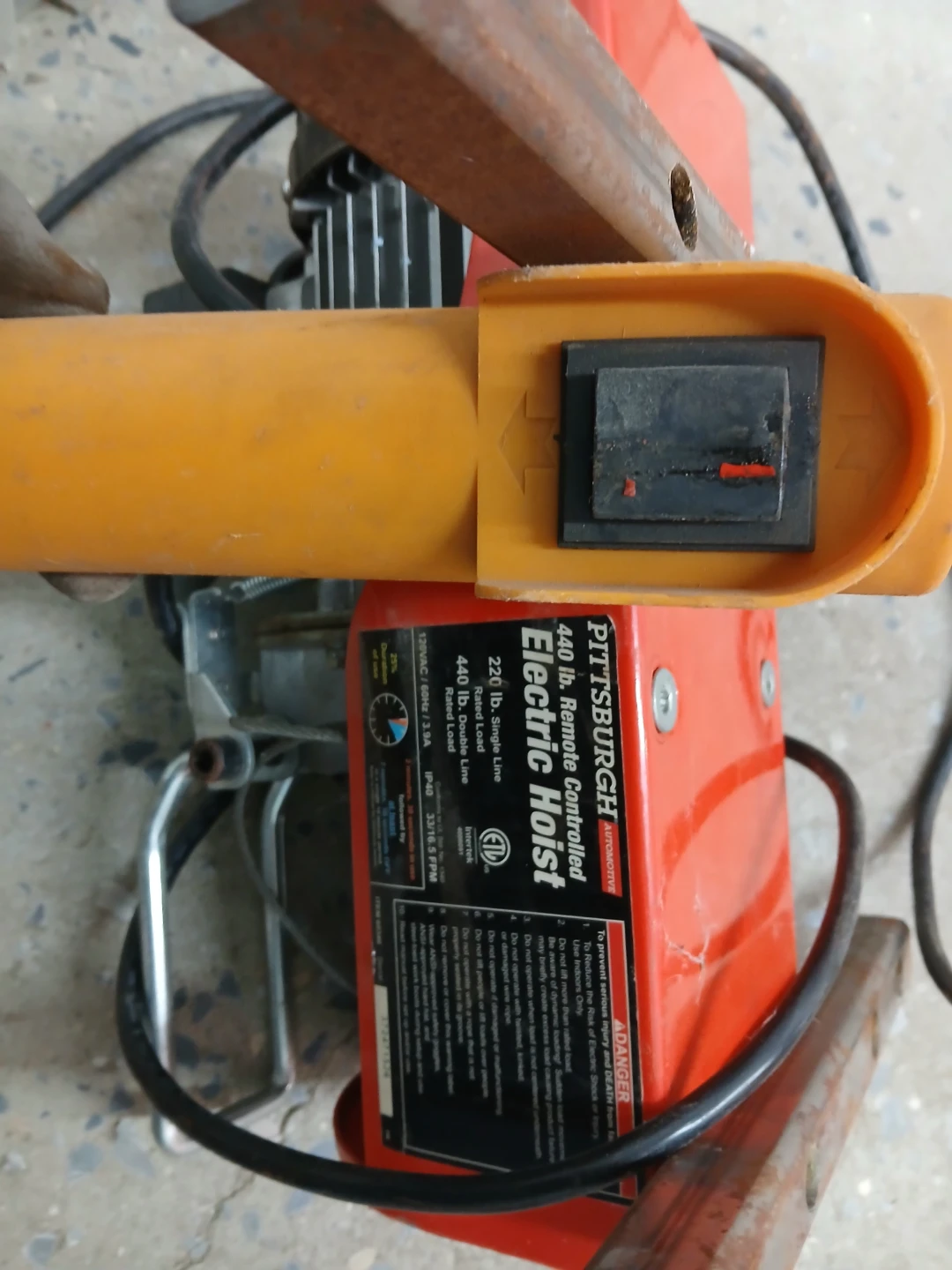 Pittsburgh 440 lb. Remote Controlled Electric Hoist - photo 4