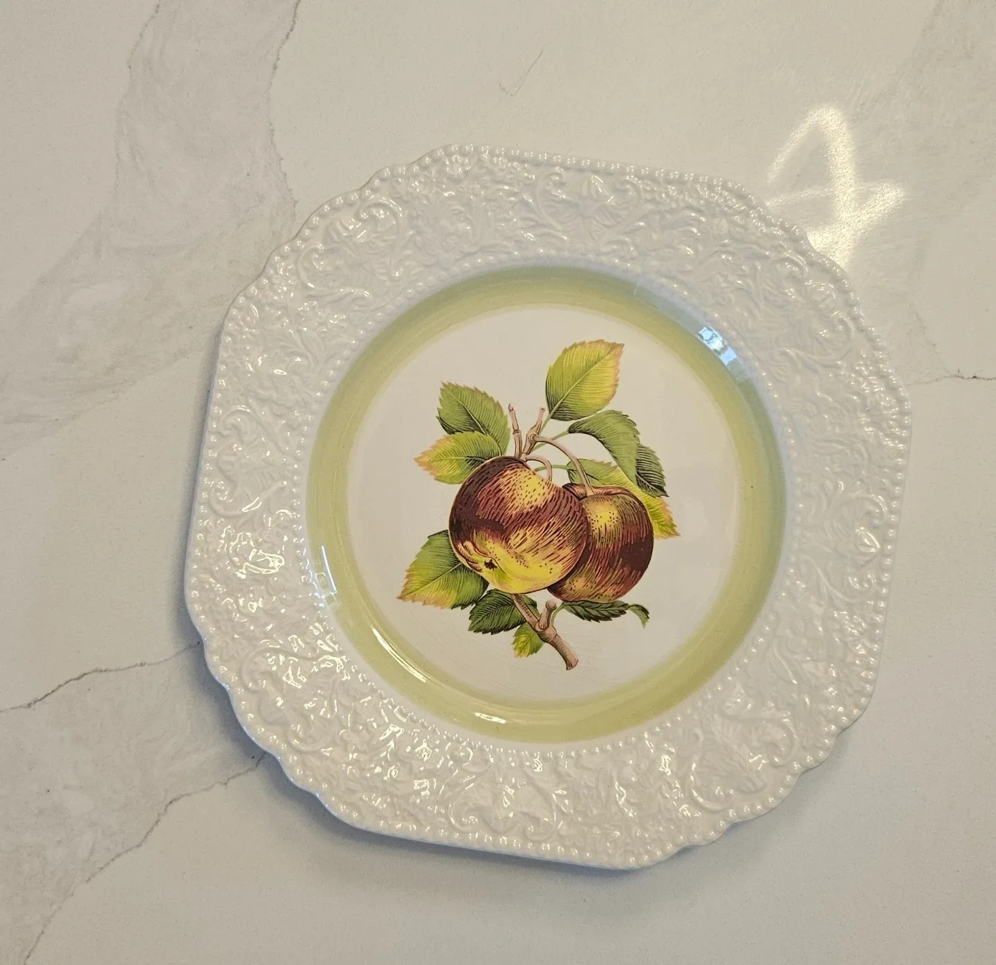 Royal Winton Grimwades Apple Plate