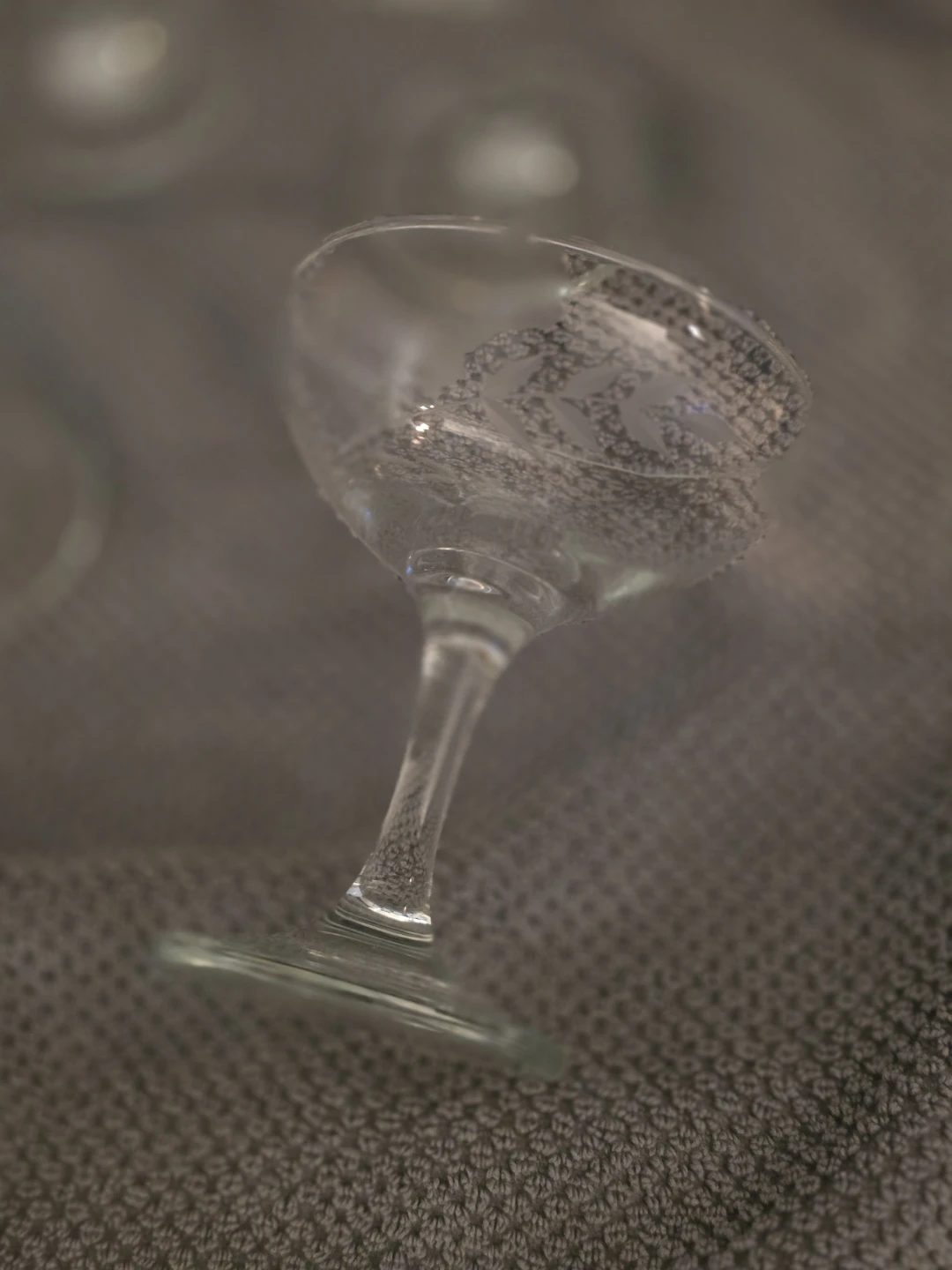 Etched Coupe Glasses - Set of 6 - photo 2