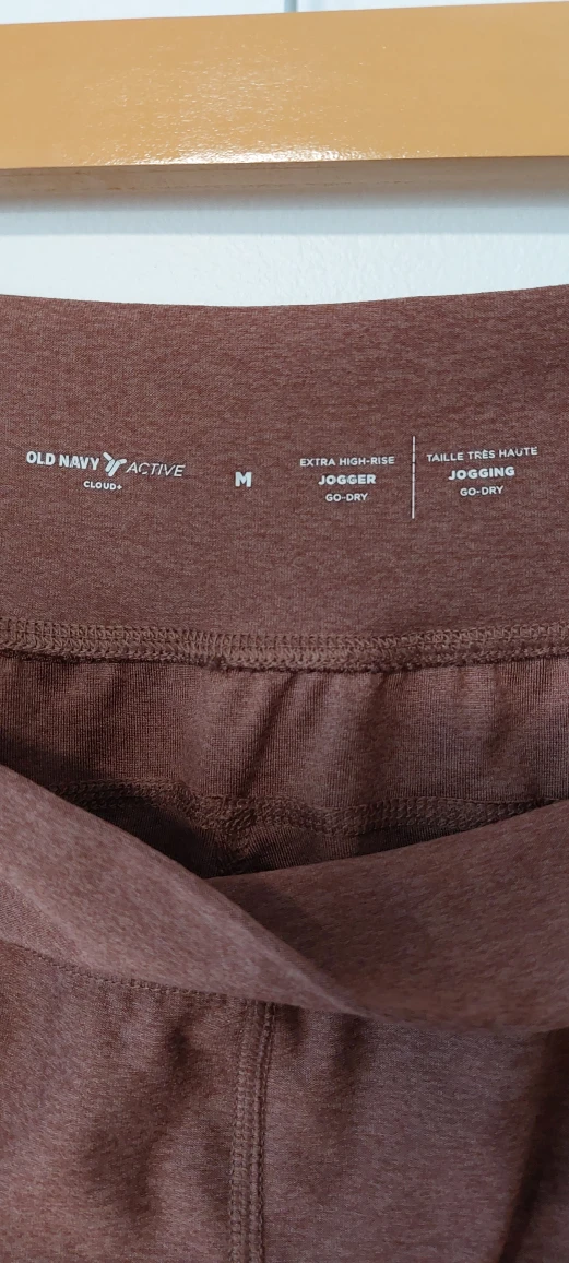 Old Navy Active Jogger - Size M - photo 2