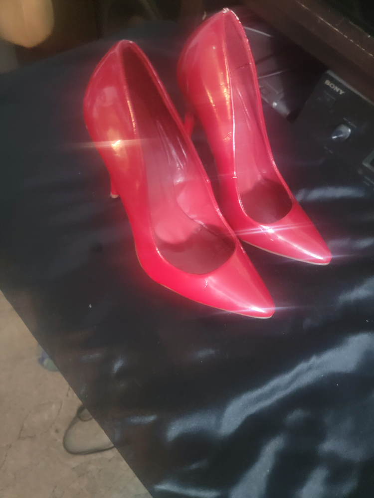 Red High Heels - Size 7 - photo 2