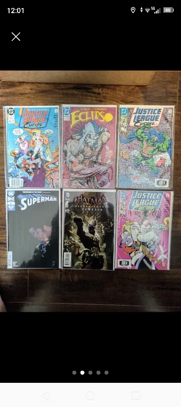 Mixed Lot of Comic Books image indicator(4)