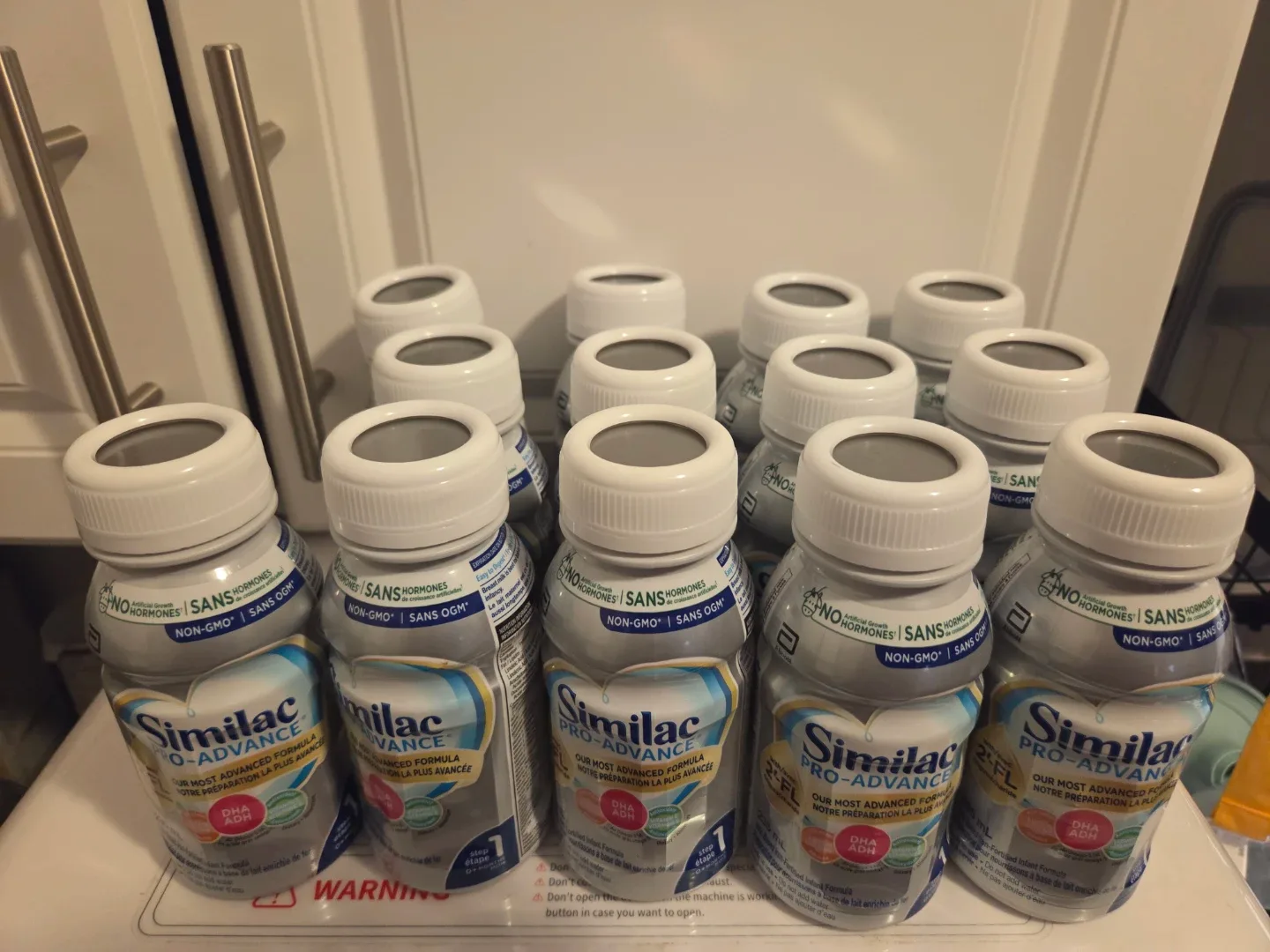 Similac Pro-Advance Baby Formula 235mL Bottles image indicator(2)