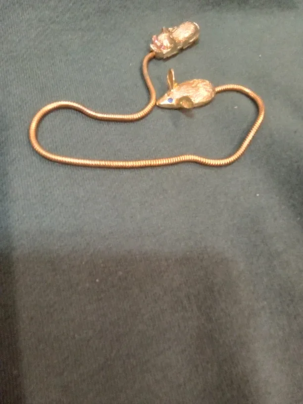 Vintage Cat and Mouse Gold Chain