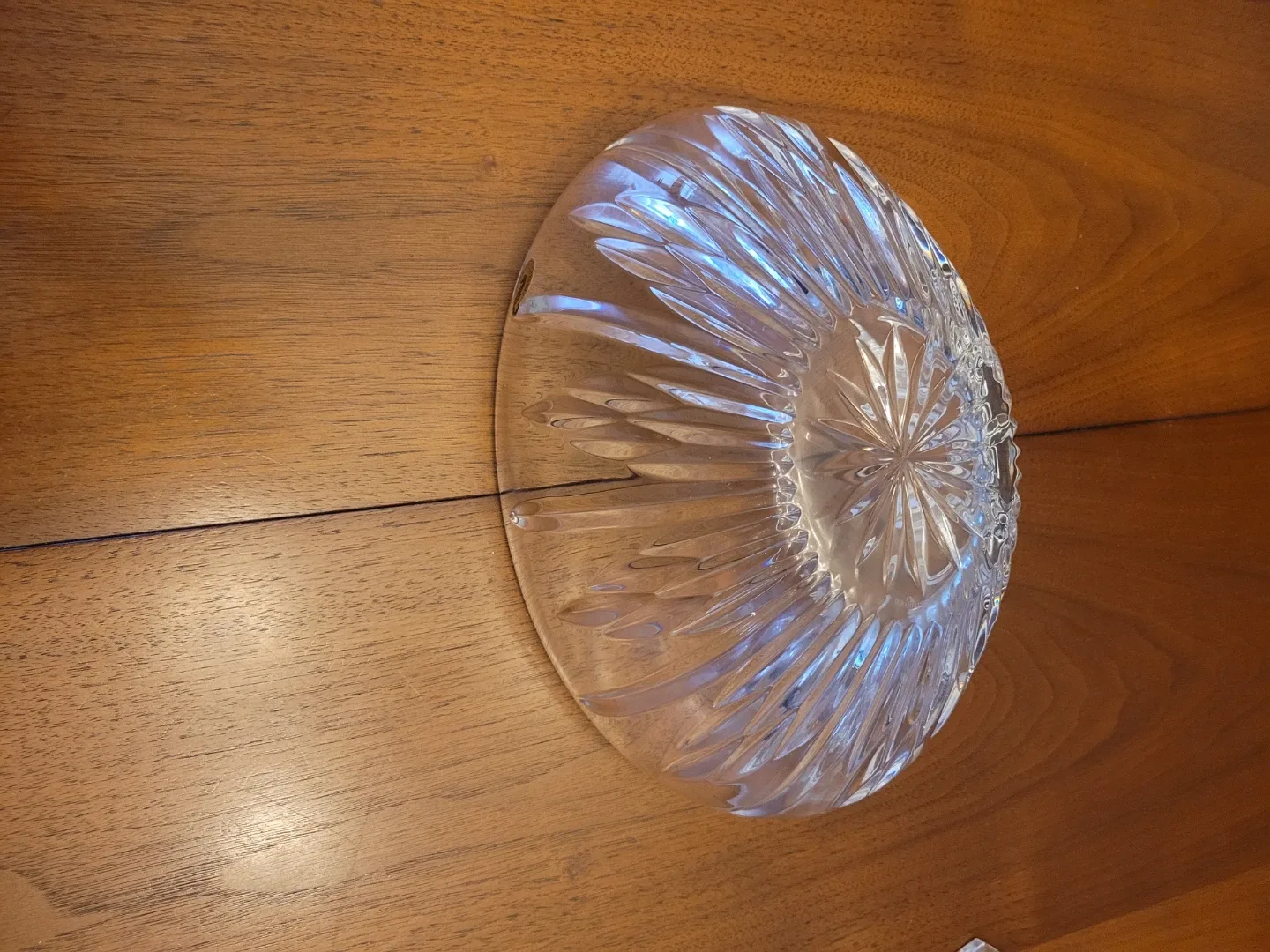 Waterford Crystal Bowl - Elegant Design & Candle Holders image indicator(4)