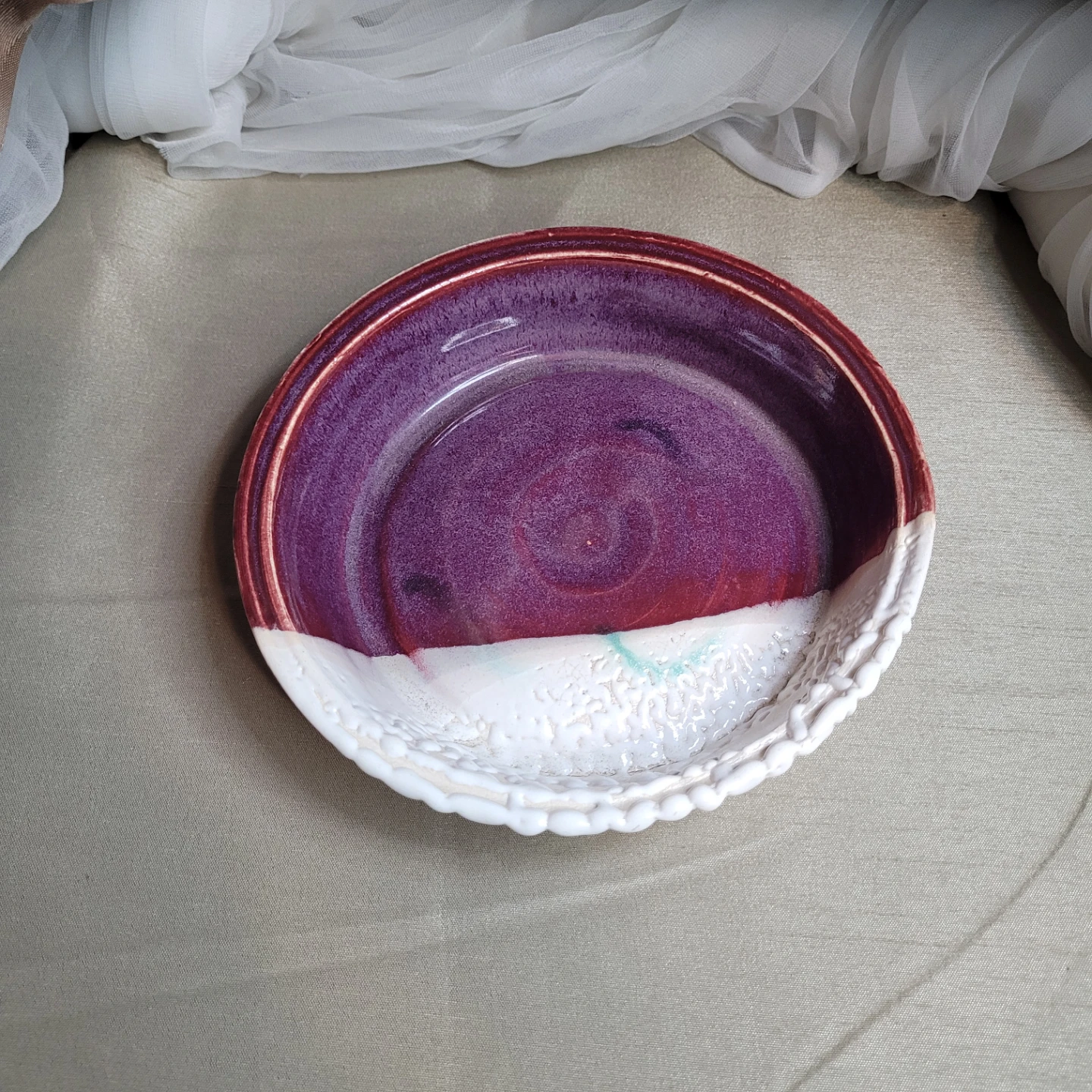 6 3/4" x 1 1/2" Deep Pottery Dish - photo 3