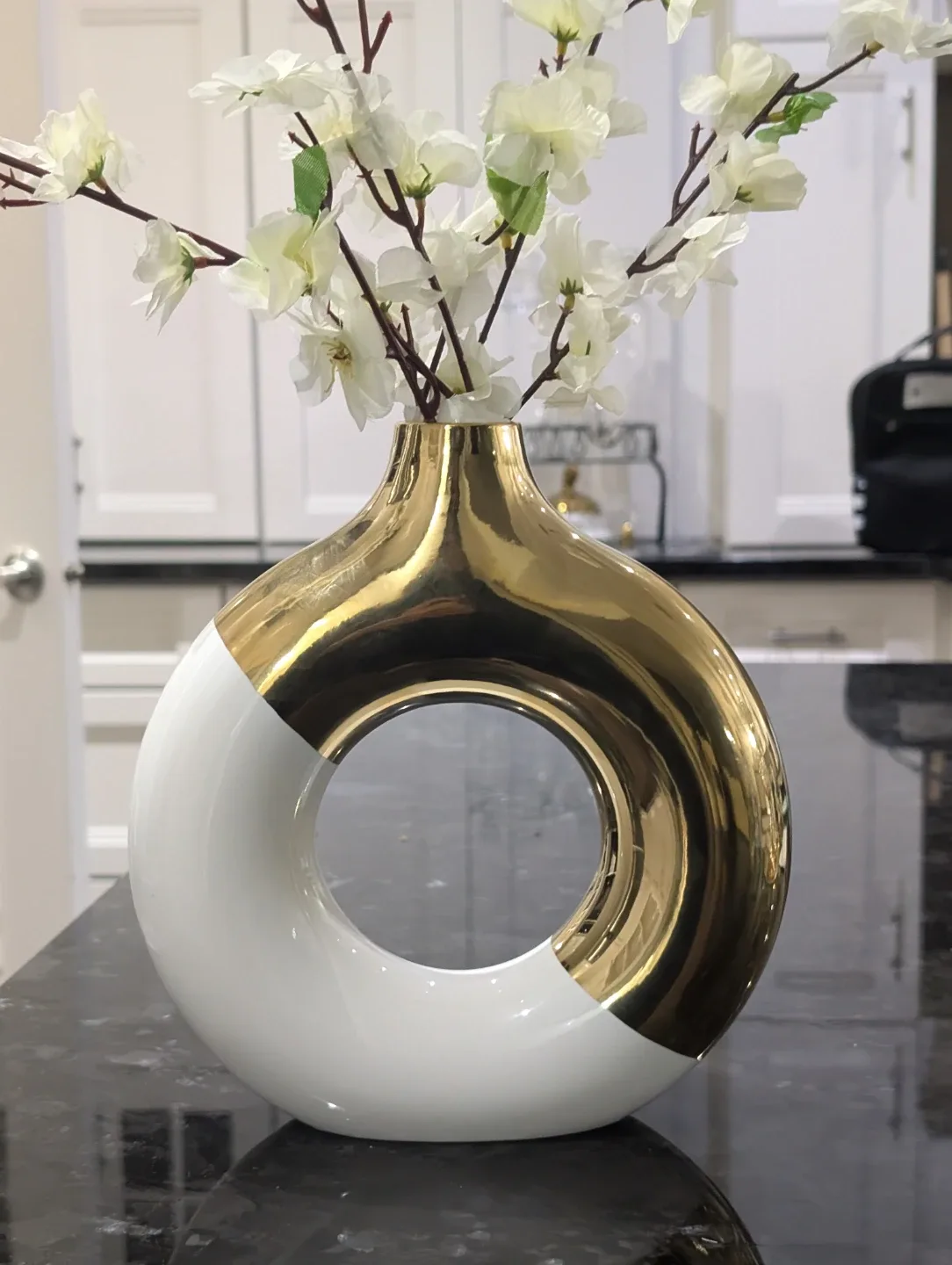 Ceramic Donut Vase - Gold & White