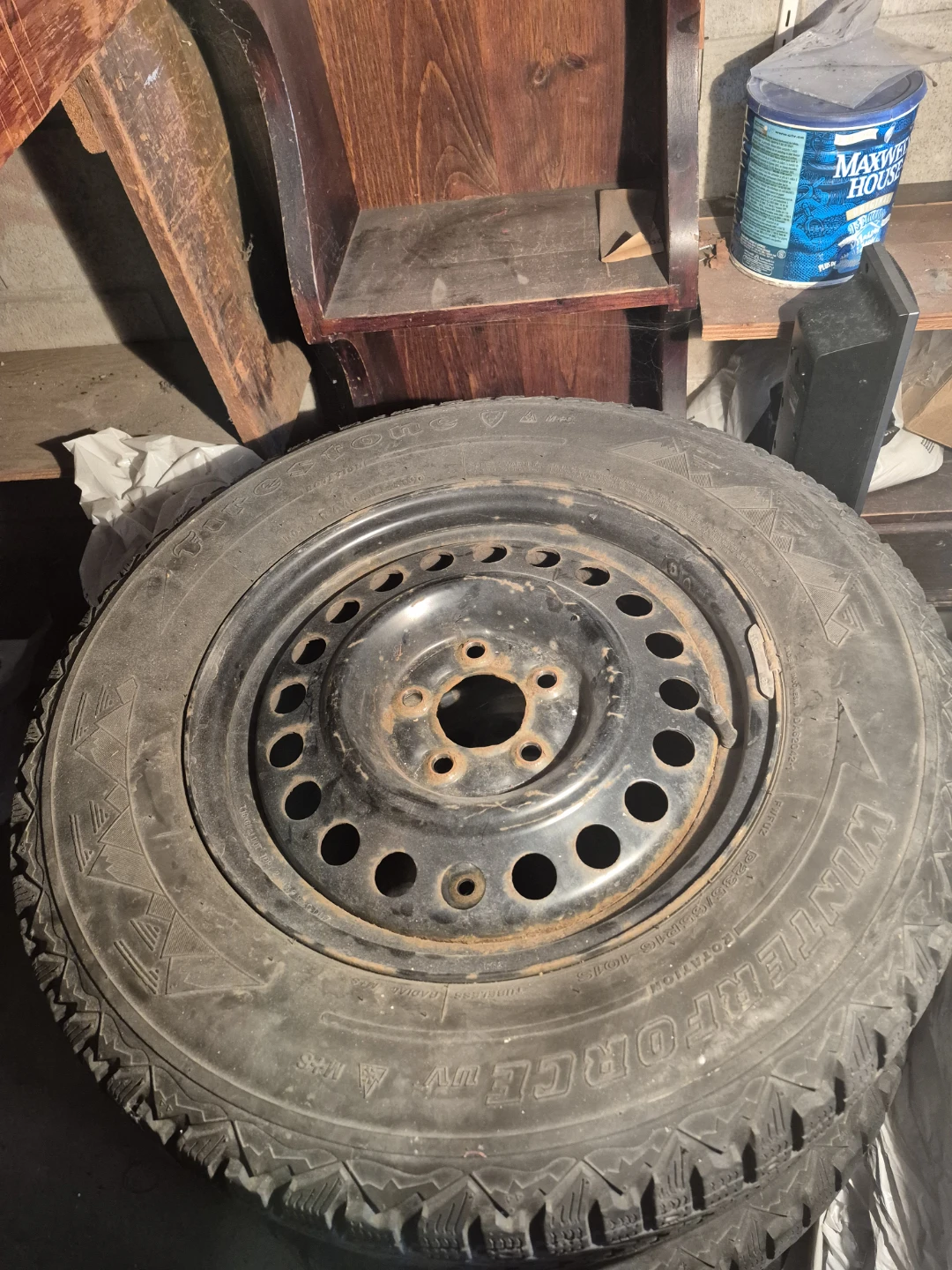 Winterforce P235/65R16 Tire Set 4. $80 - photo 3