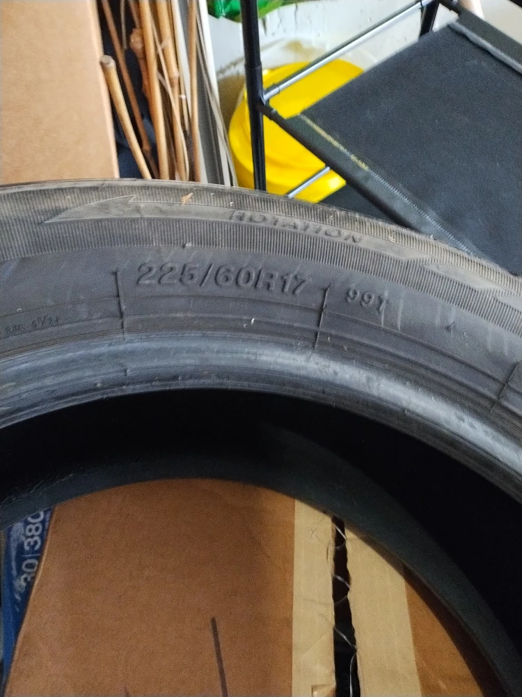 225/60R17 Tire - photo 2