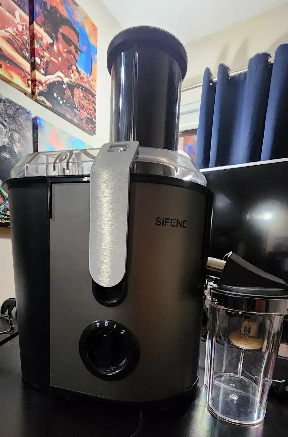 Sifene Juicer - Excellent Condition image indicator(2)