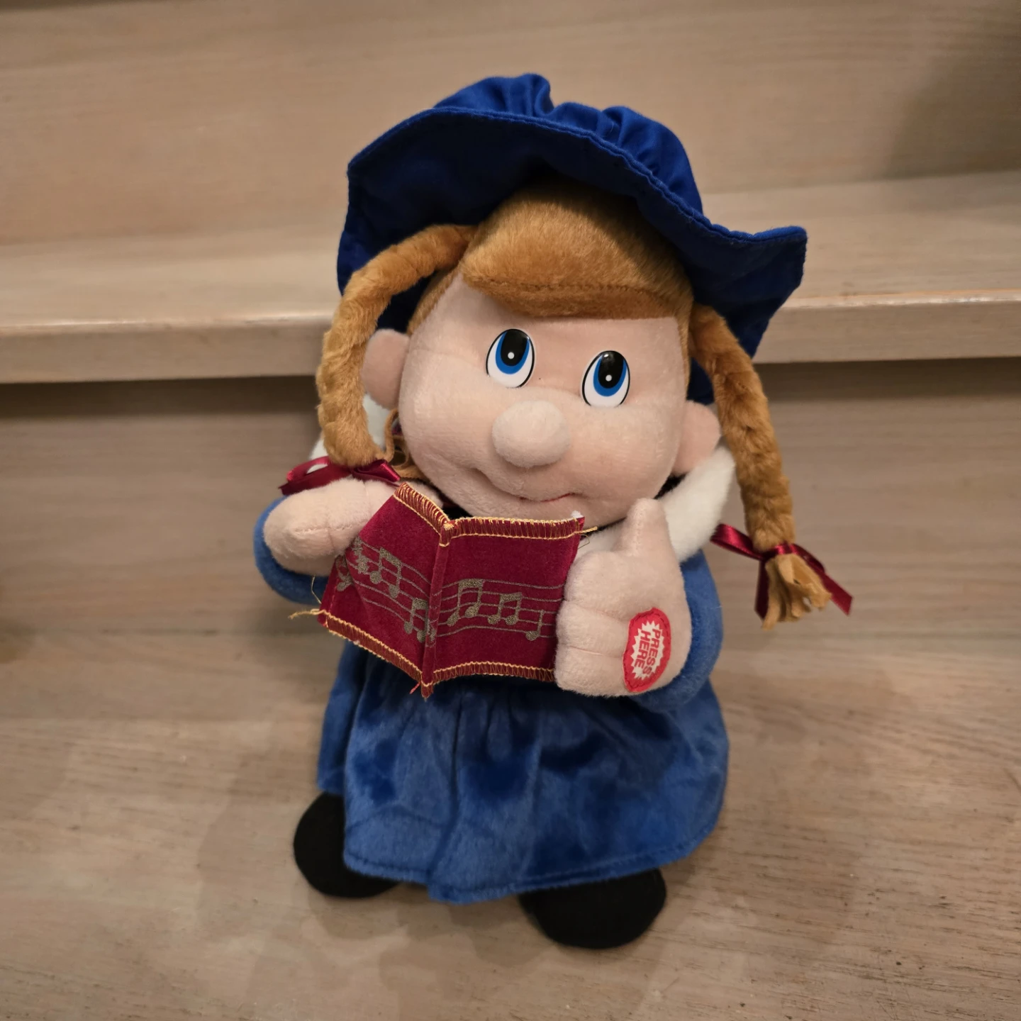 4 Preferred Plush Christmas Carolers - Singing and Dancing - photo 3