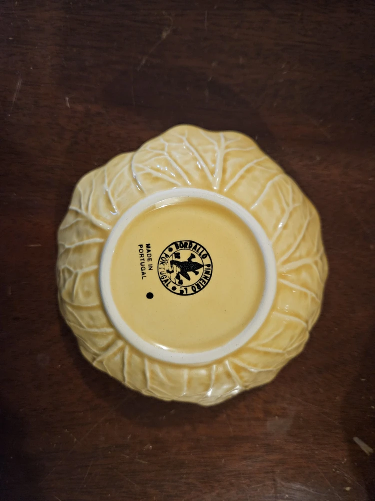 Vintage Cabbage Leaf Bowls and Spoon Rests - photo 4