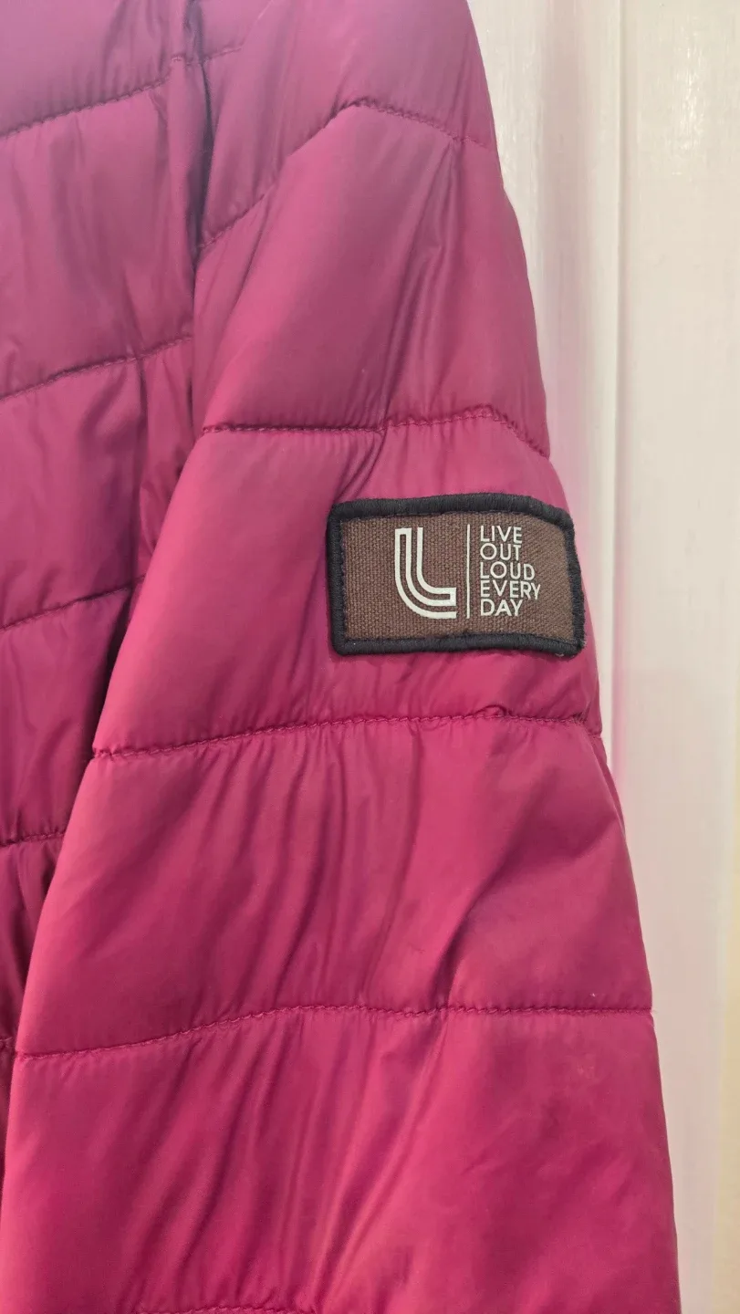 Lolë Girls' Magenta Puffer Jacket, Size M image indicator(3)