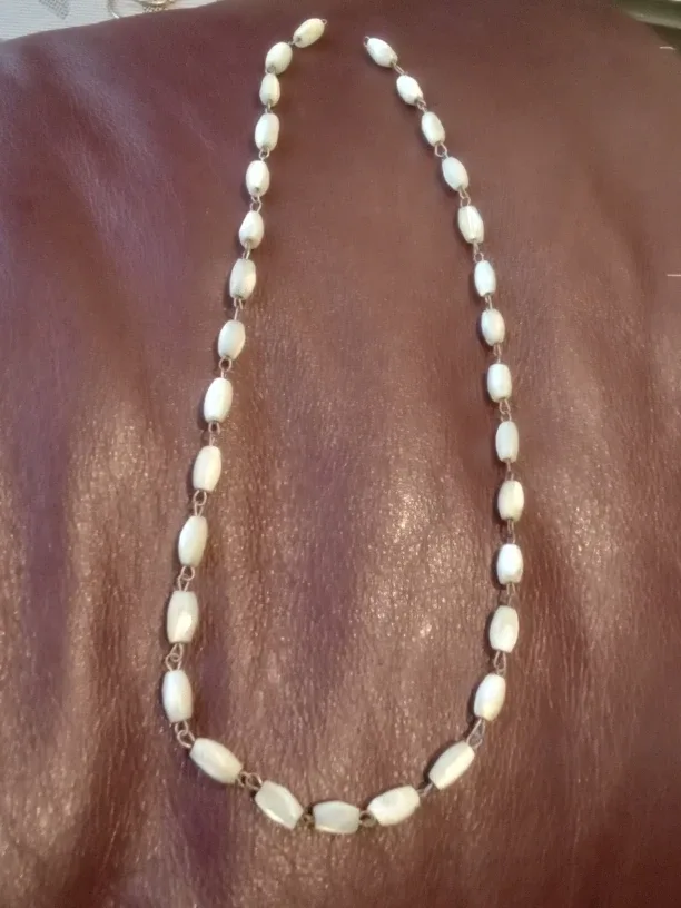 Antique Mother Of Pearl Necklace image indicator(4)