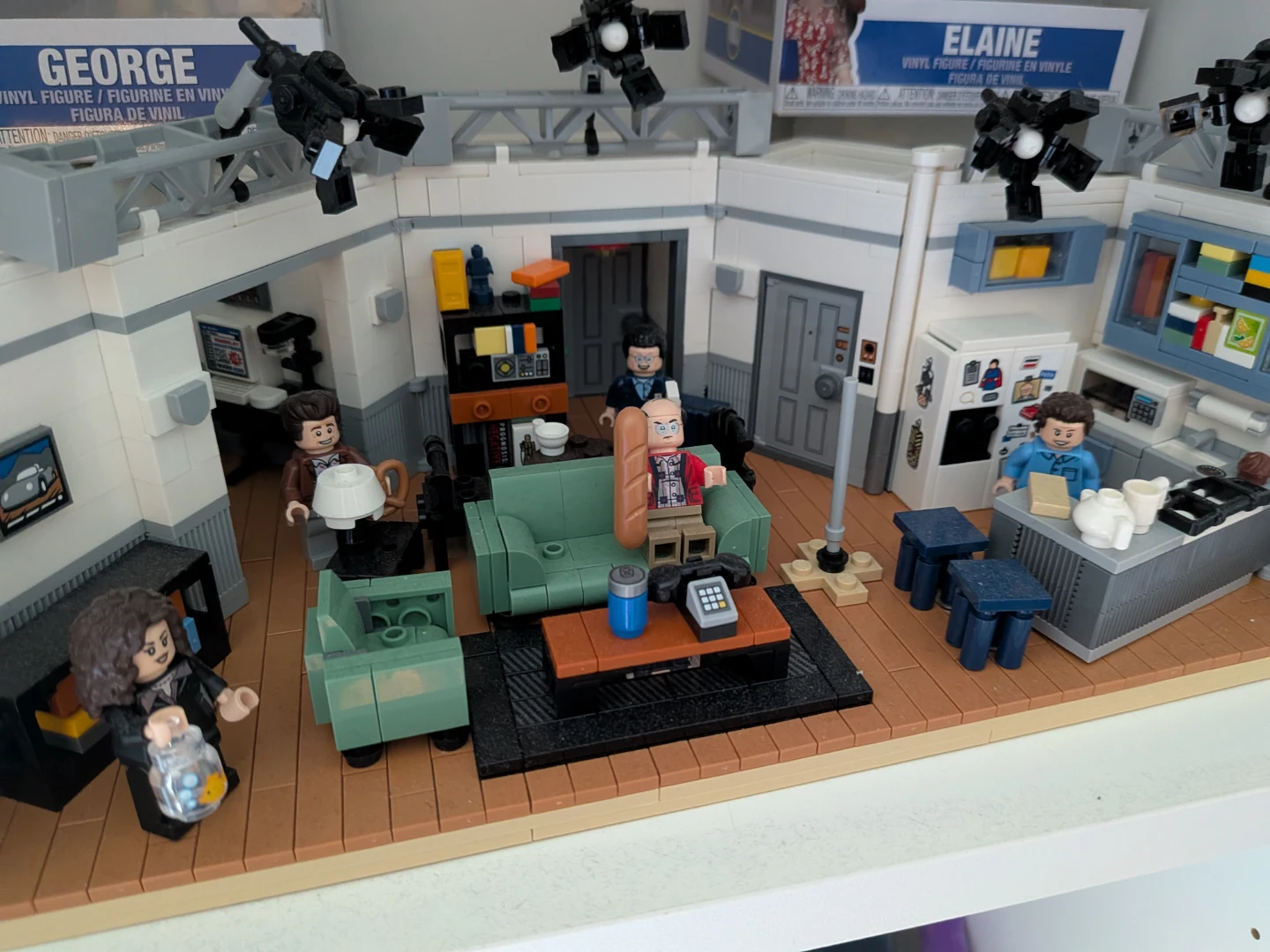 Lego Seinfeld set - photo 2