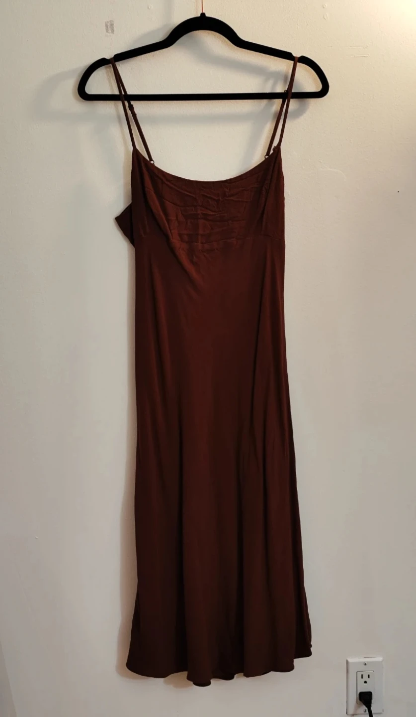 ARITZIA brown midi dress for sale!