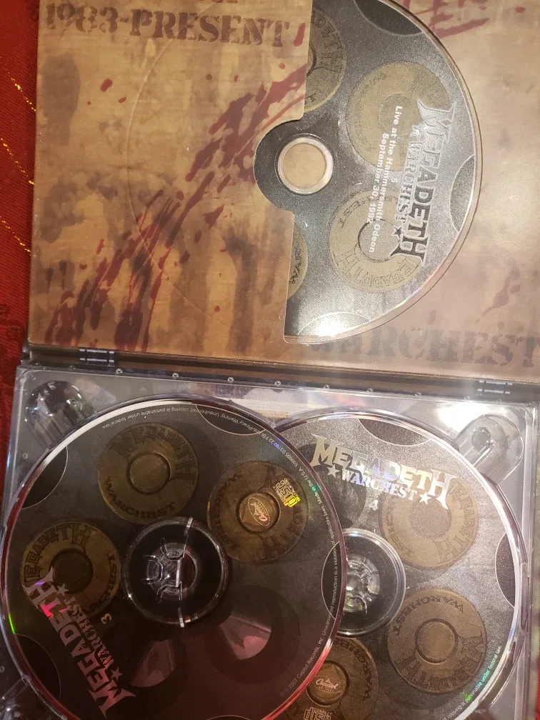 Megadeth Warchest DVD Box Set image indicator(4)