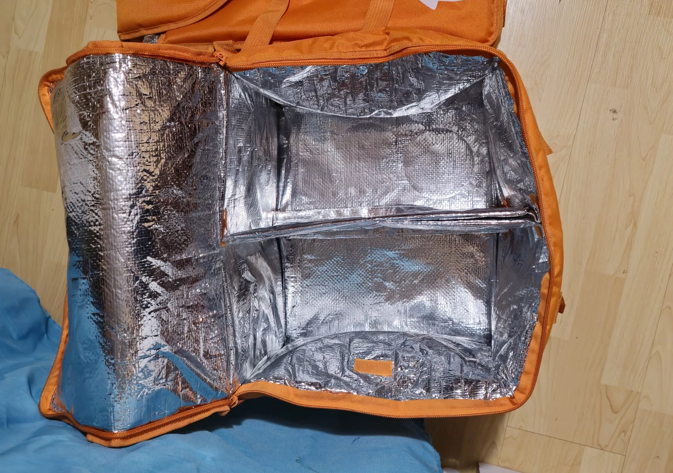 Brand new Skip The Dishes Delivery Bag both for $30 - photo 2