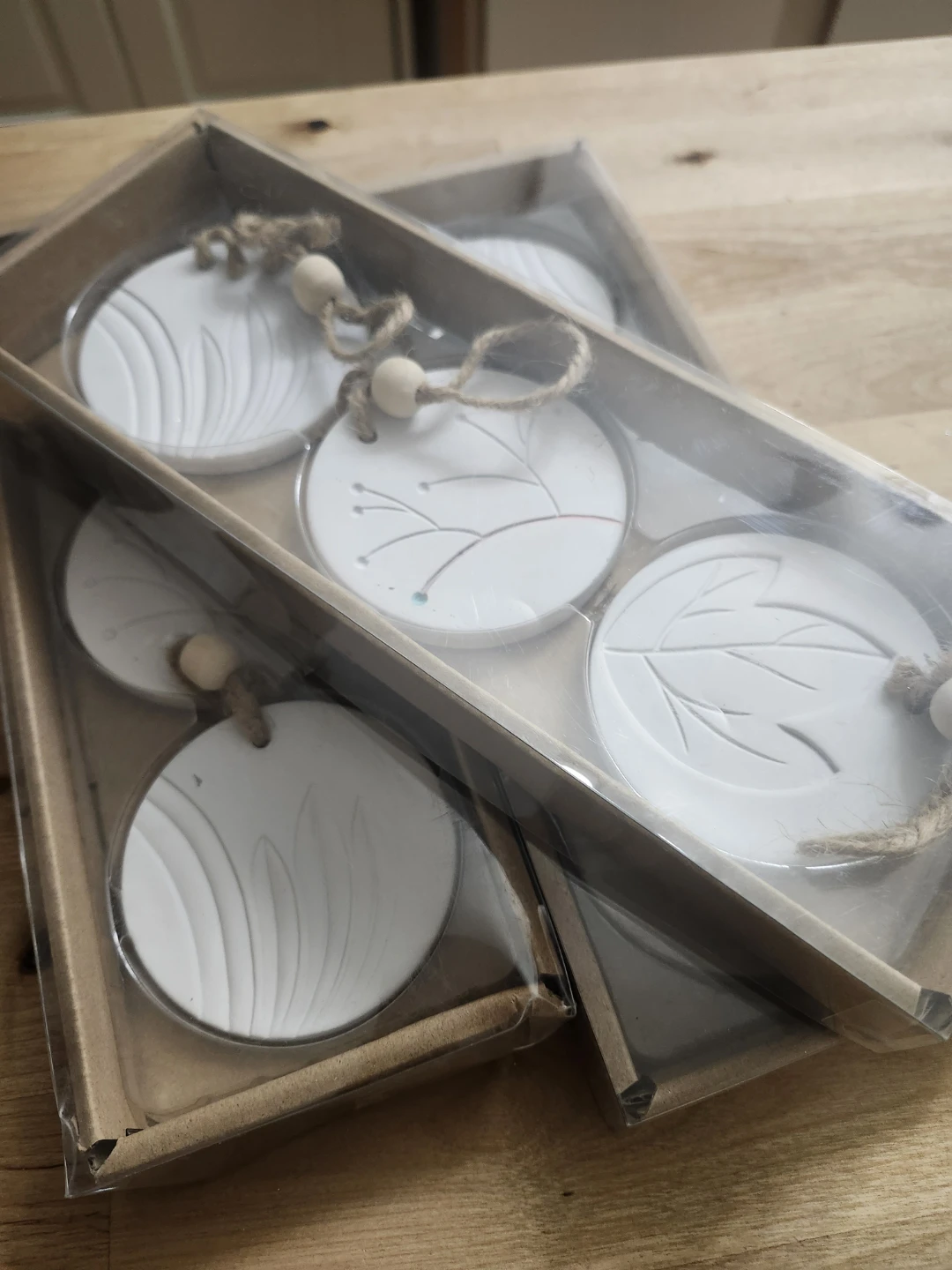 New White paintable Tree  Ornament Sets (3) - photo 2