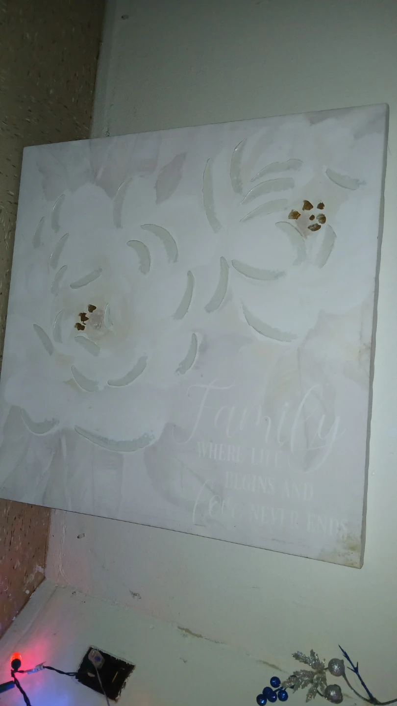 White floral canva frame - photo 2