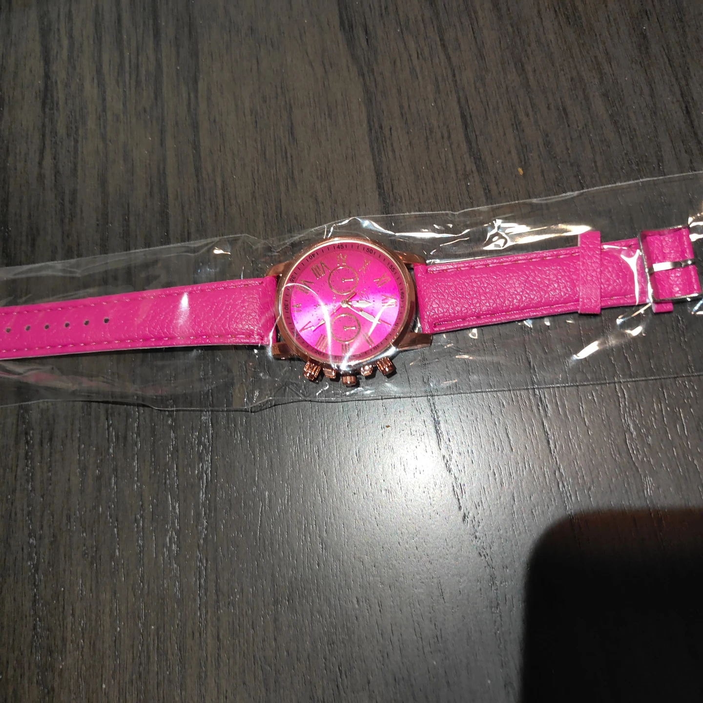 Pink Fashion Watch - photo 4