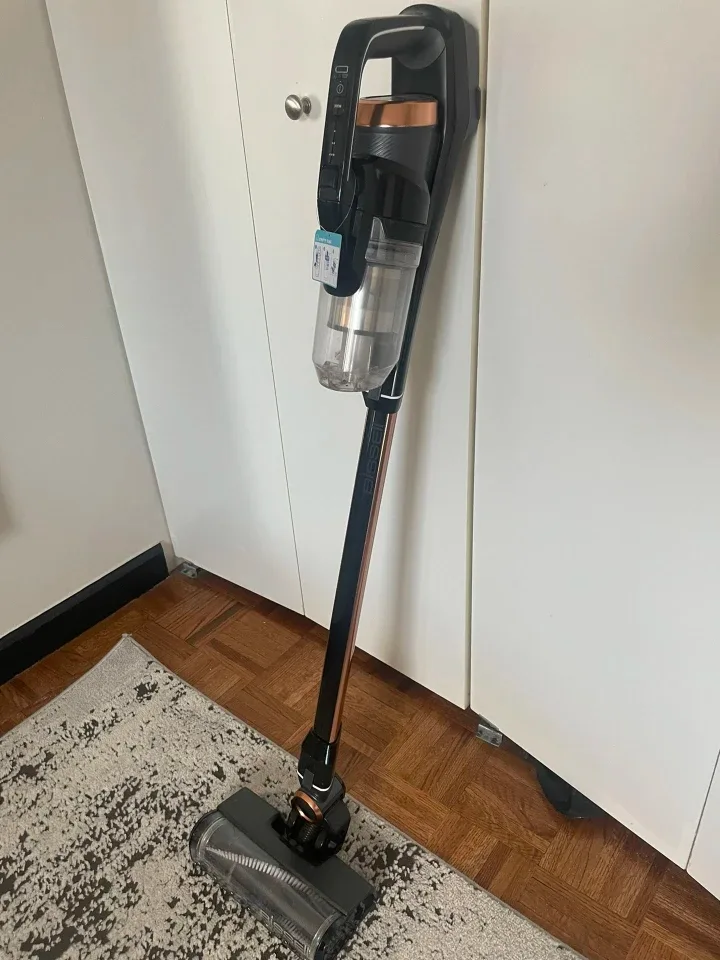 Bissell 2746D Cordless Vacuum