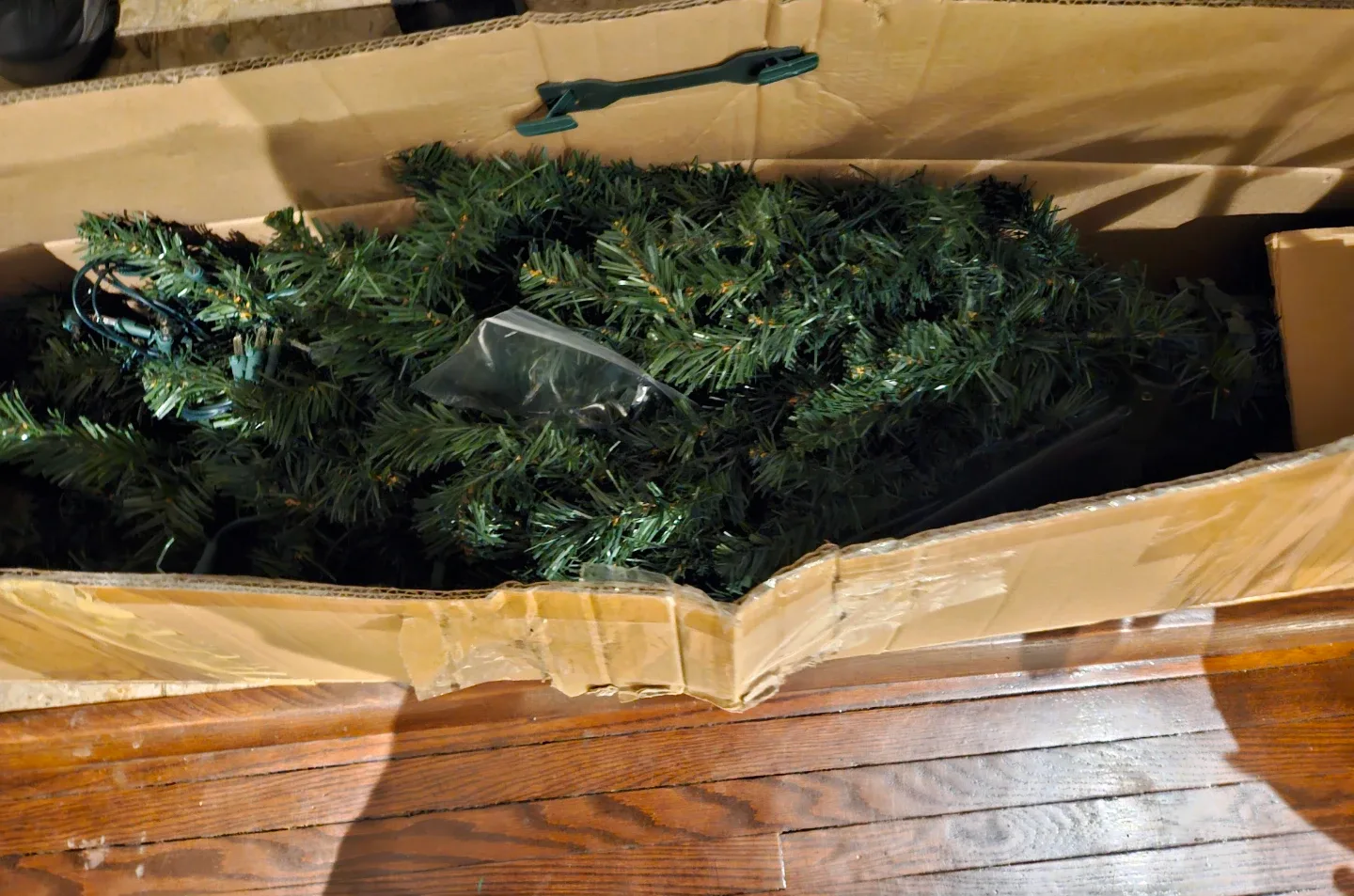 Christmas Tree & NEW Christmas Decorations image indicator(7)