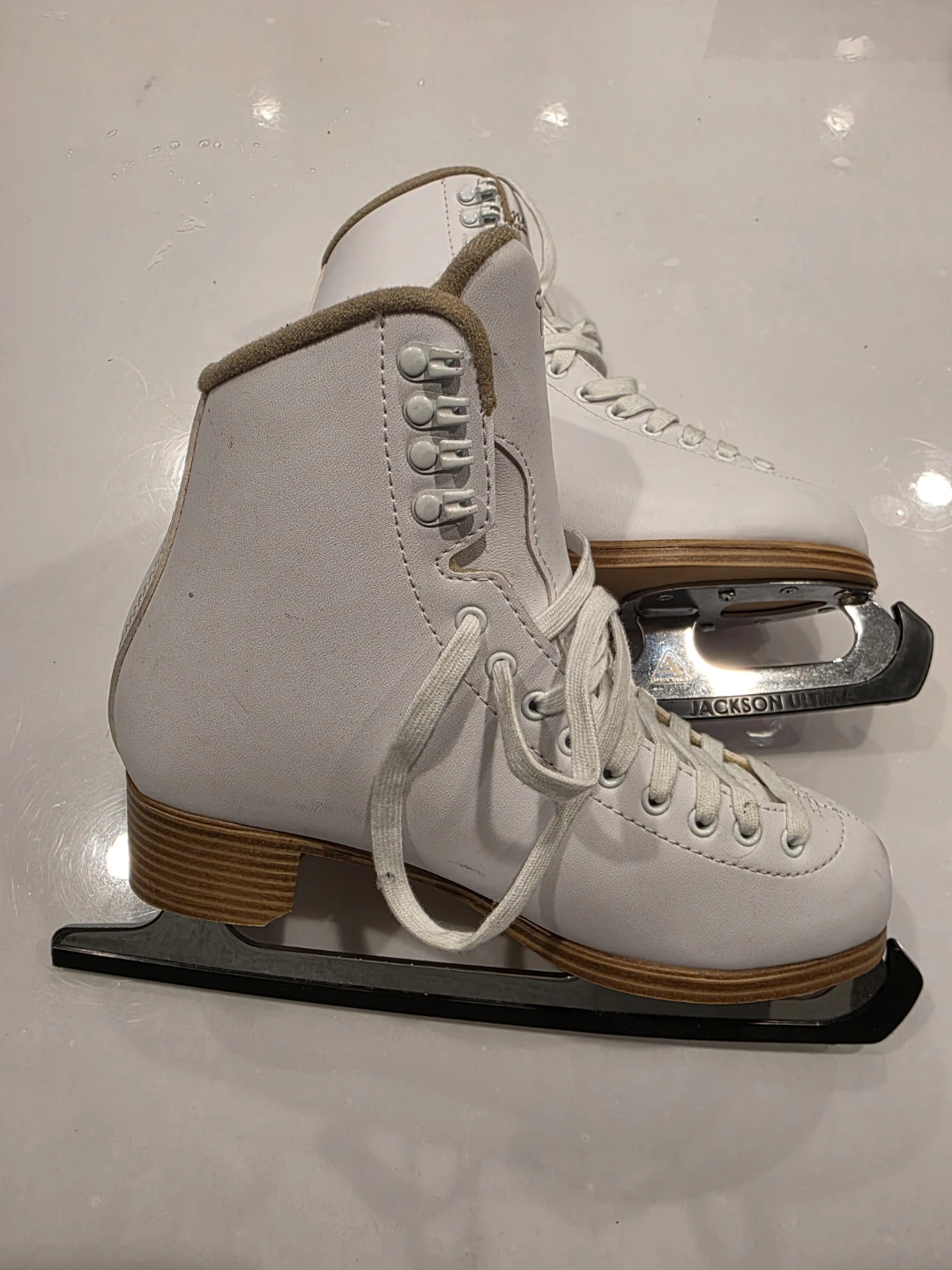 Jackson Cameo 500 Ice Skates - Size 7 - photo 2