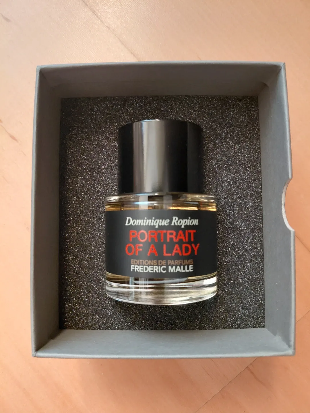 Frederic Malle Portrait of a Lady Perfume image indicator(2)