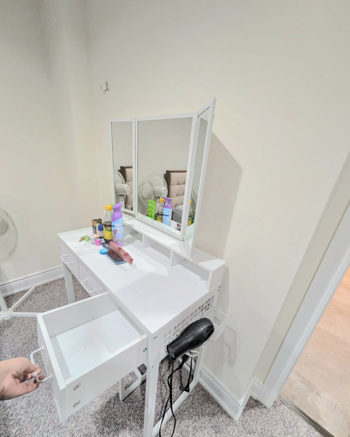 White Dresser - photo 3