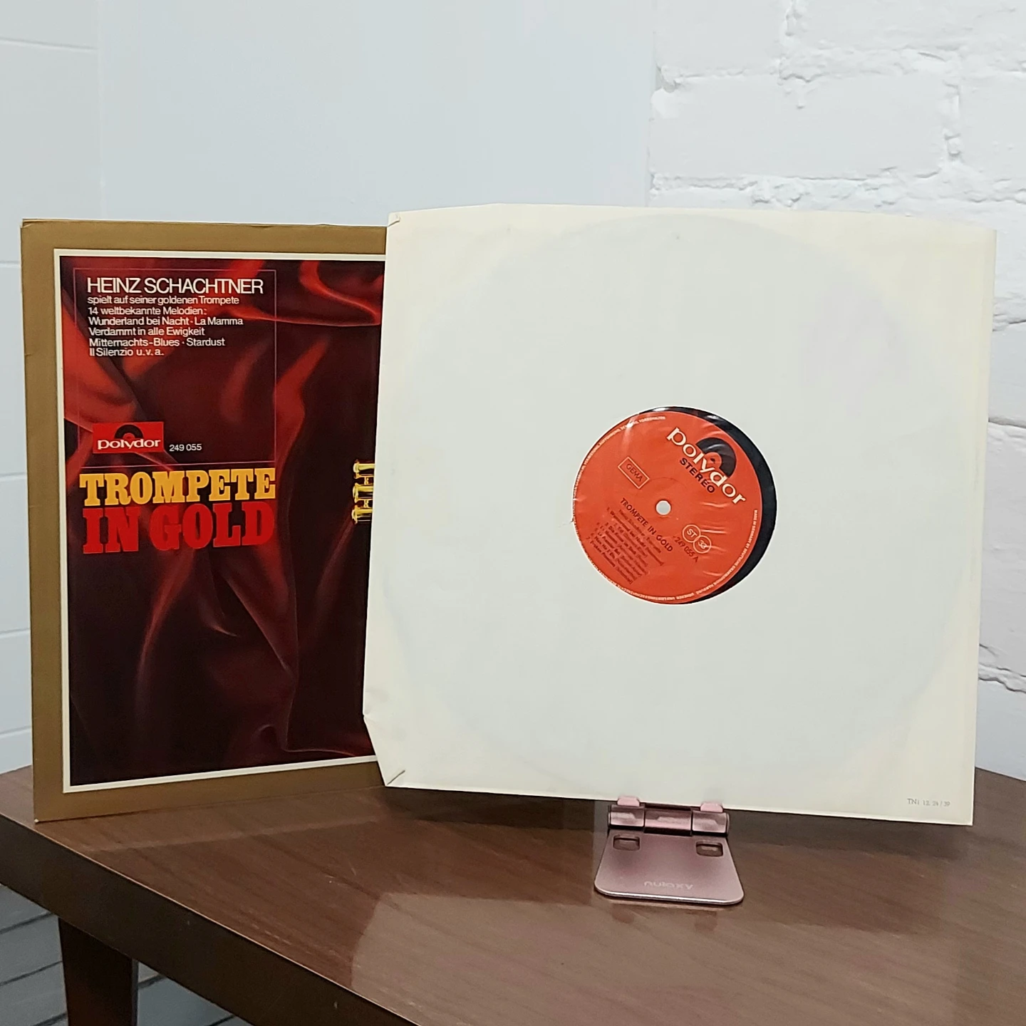 trade or $1 — Trompete In Gold vinyl record