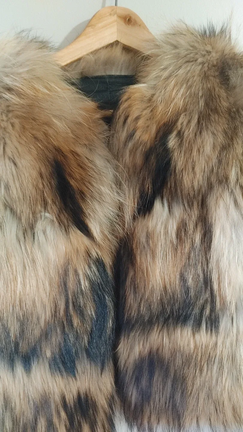 Real Raccoon Fur Jacket Size M image indicator(3)