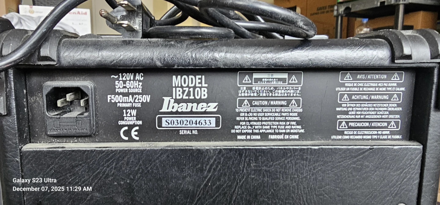 Ibanez IBZ10B Bass Amplifier - photo 2