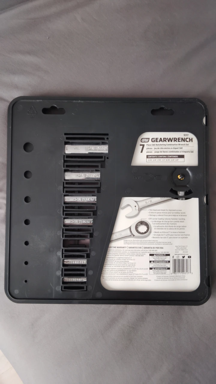 New GEARWRENCH SET Never Used! - photo 2